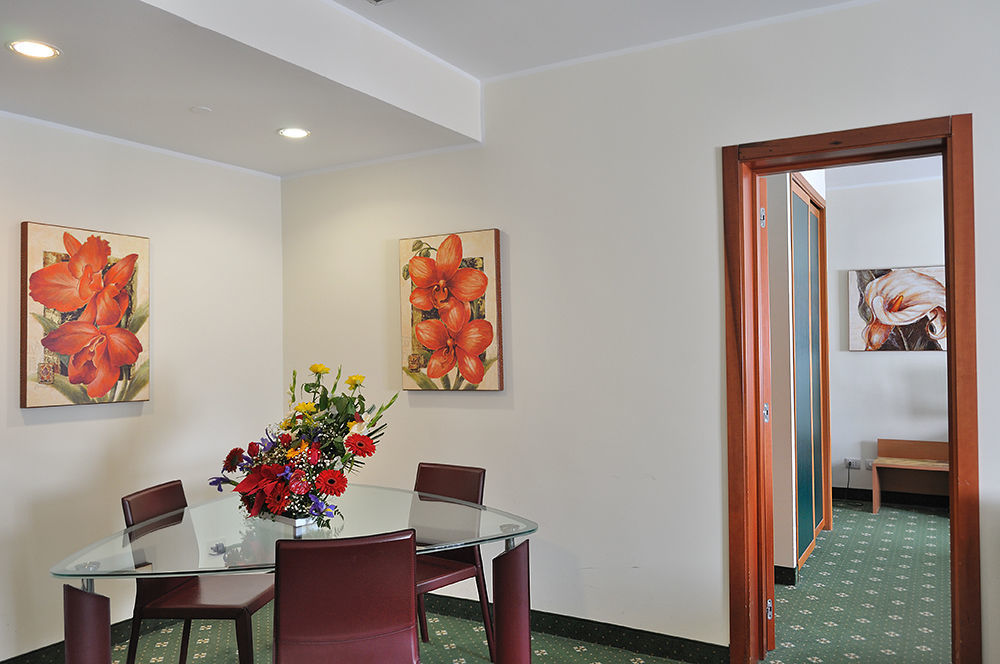 Bv Hotel Oly โรม ภายนอก รูปภาพ